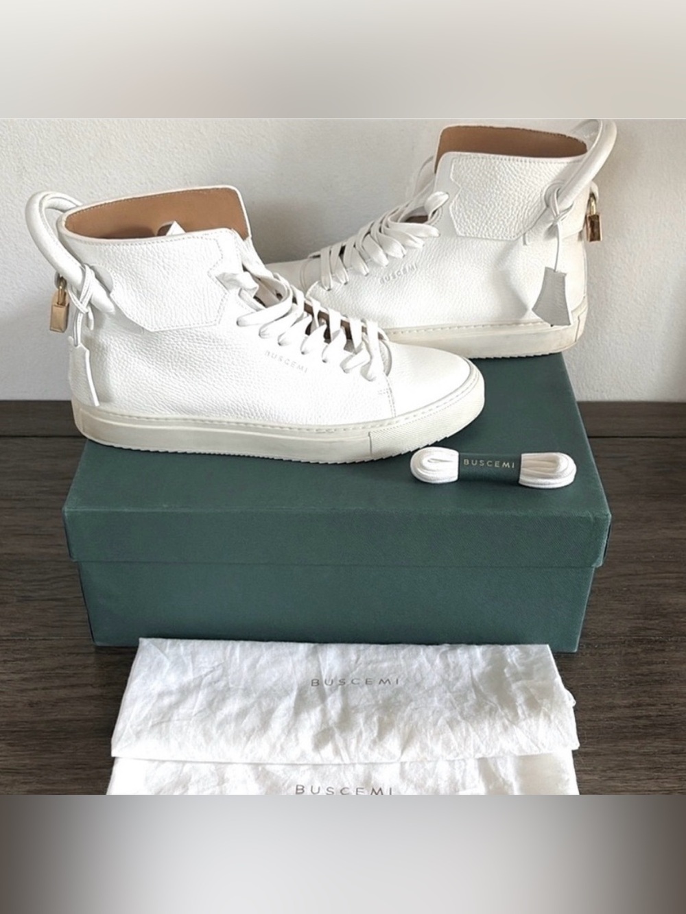 EUC [Buscemi] Unisex Pebbled White Leather High-Top Sneakers Men’s EU 42 / US 9